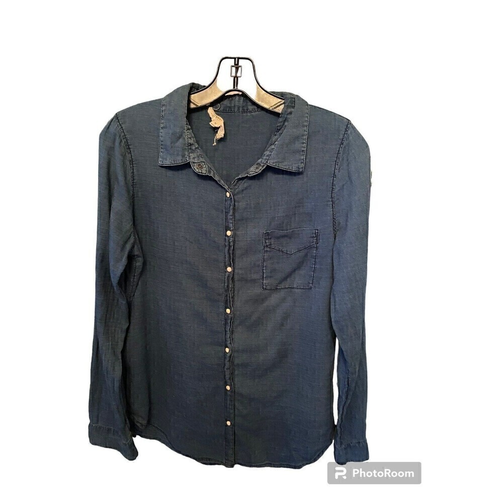 Love Stitch Denim Pearl Snap-down Shirt. Sz.M